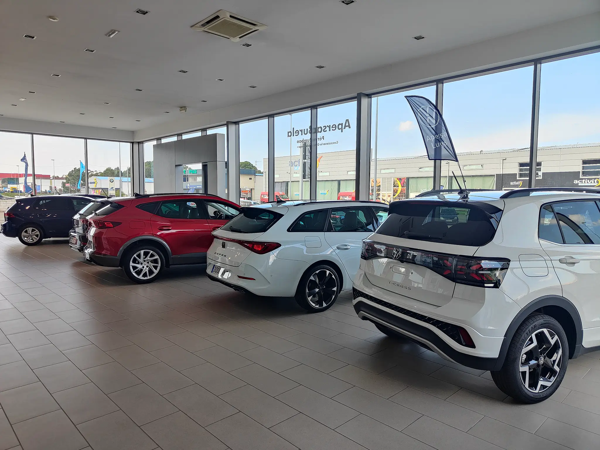 Configurador digital interactivo de modelos Volkswagen en Apersa Burela