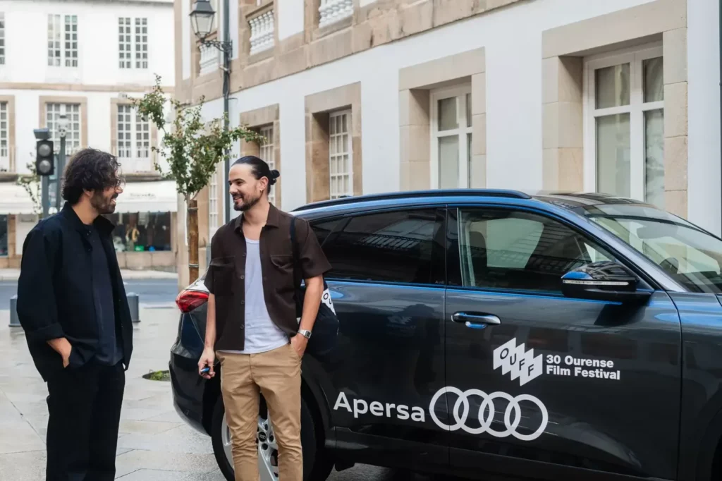 Audi Apersa, coche oficial del 30 Ourense Film Festival, junto a invitados del festival
