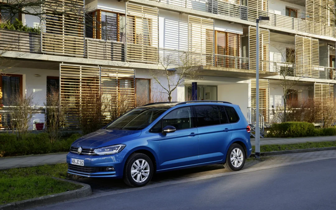 Volkswagen Touran 01 | Apersa